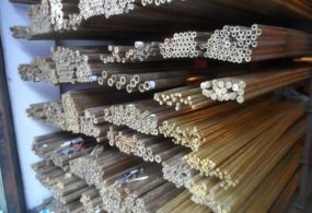 ĐỒNG DẠNG ỐNG, LỤC GIÁC-LỤC LĂNG